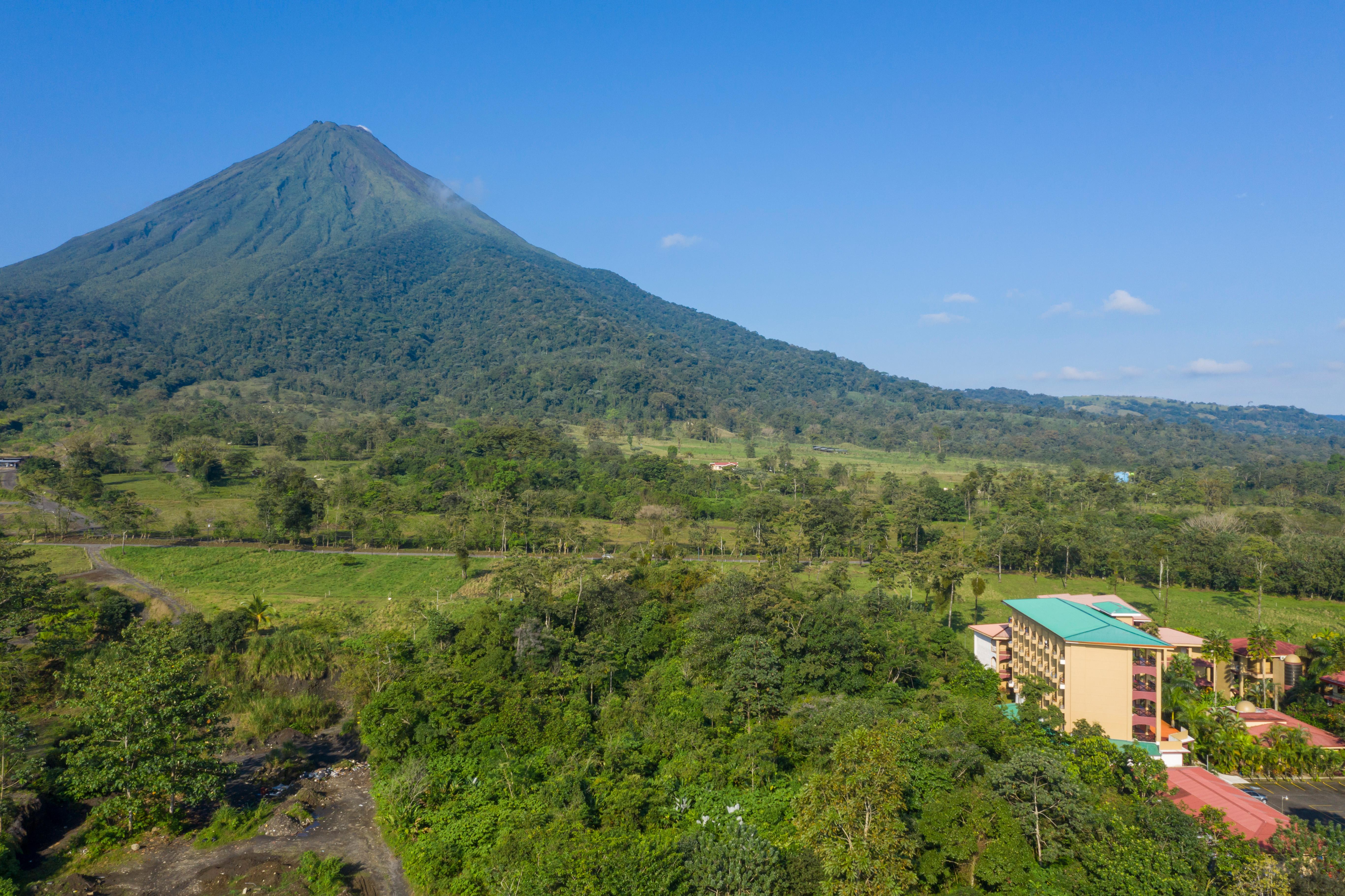 Hotel Magic Mountain La Fortuna Kültér fotó