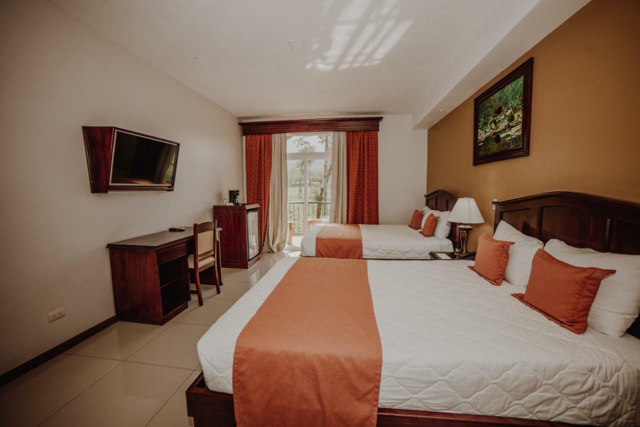 Hotel Magic Mountain La Fortuna Kültér fotó